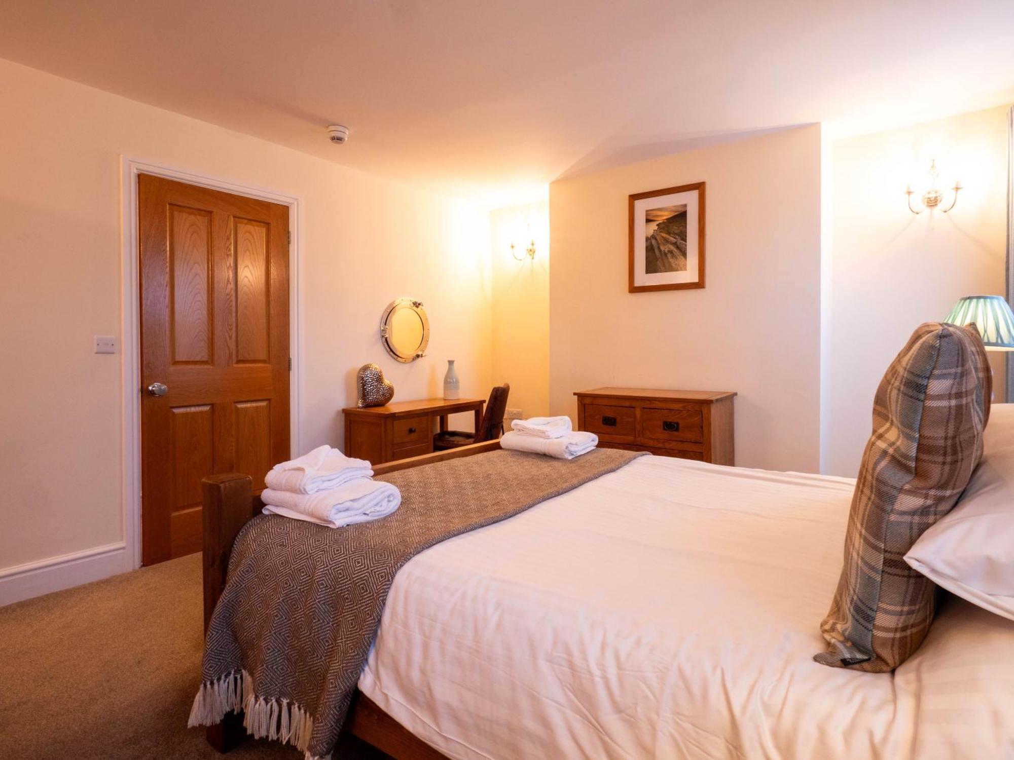 The Black Boy Inn Caernarfon Ngoại thất bức ảnh