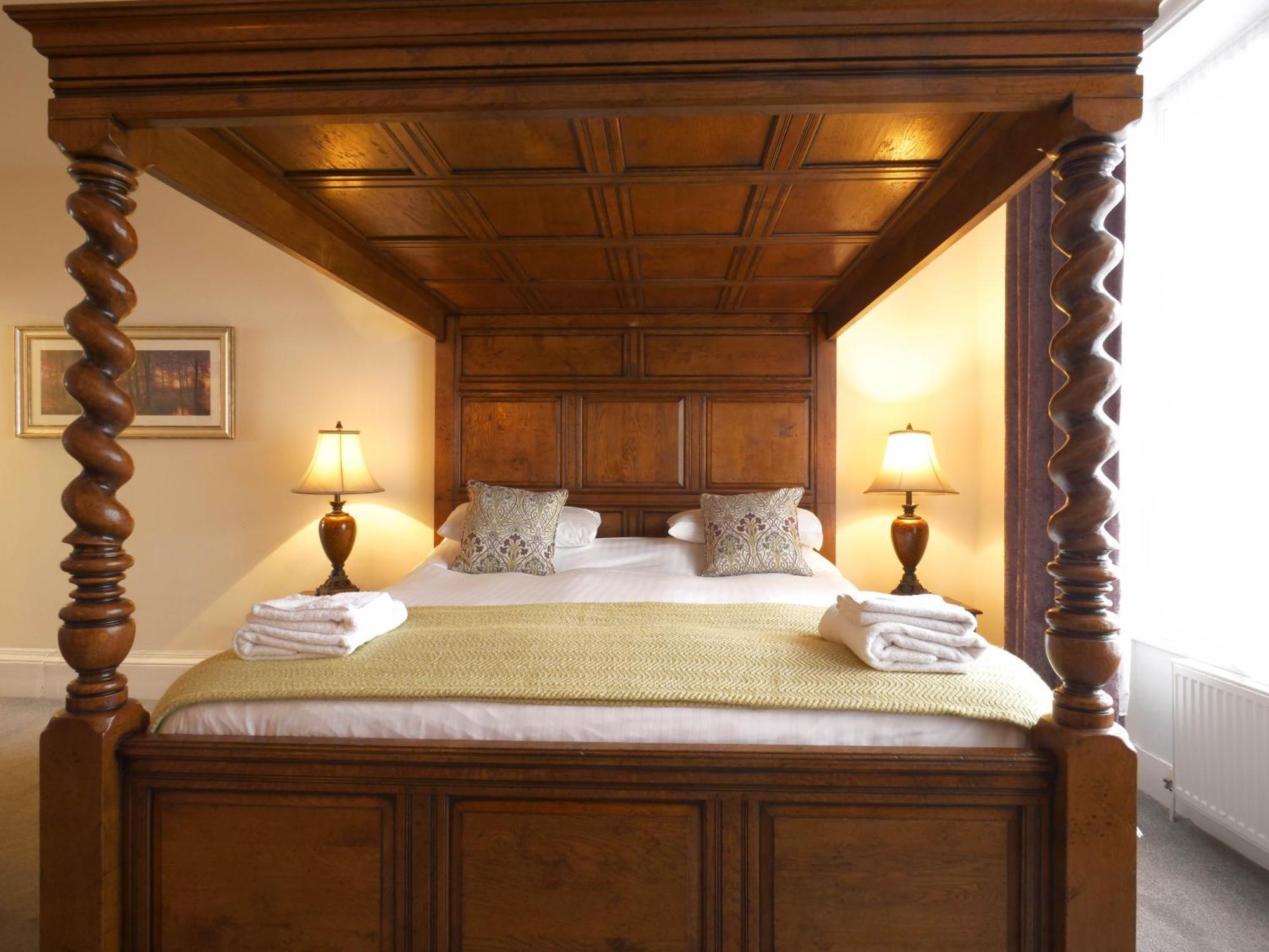 The Black Boy Inn Caernarfon Ngoại thất bức ảnh