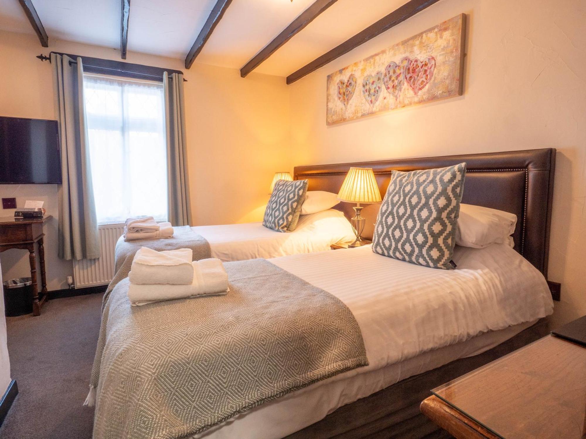 The Black Boy Inn Caernarfon Ngoại thất bức ảnh