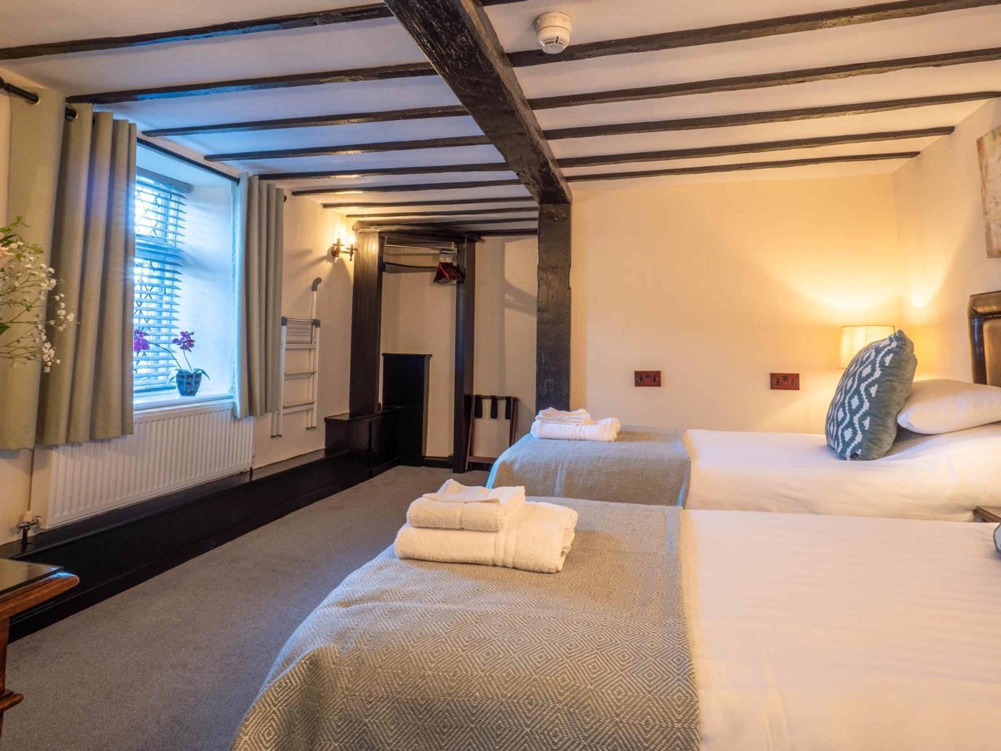 The Black Boy Inn Caernarfon Ngoại thất bức ảnh