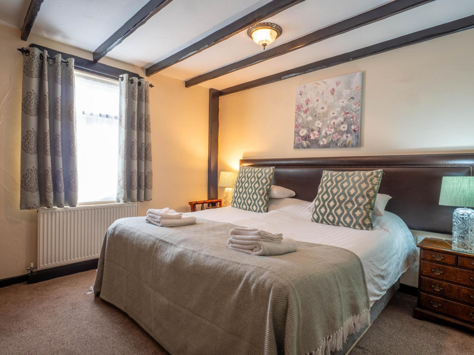 The Black Boy Inn Caernarfon Ngoại thất bức ảnh